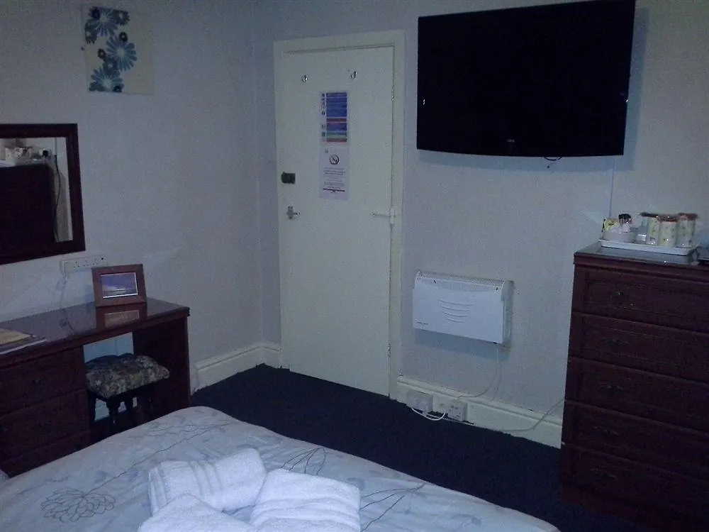 The Trentham Hotel Blackpool Bed and breakfast